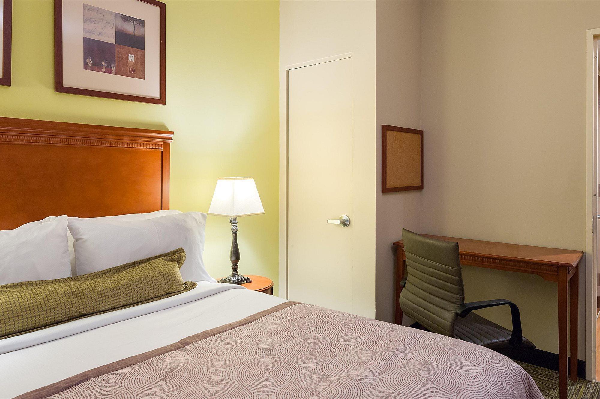 Candlewood Suites Nyc -Times Square By Ihg New York Bagian luar foto