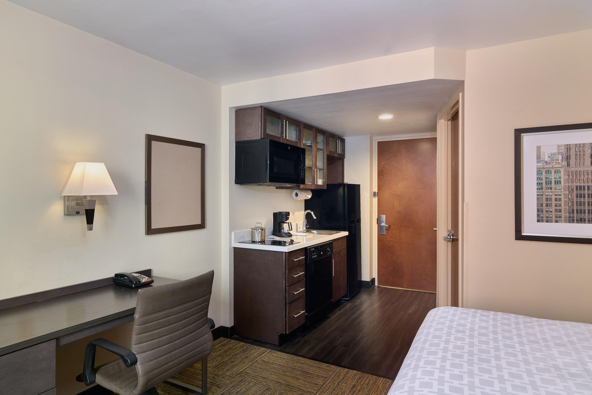 Candlewood Suites Nyc -Times Square By Ihg New York Bagian luar foto