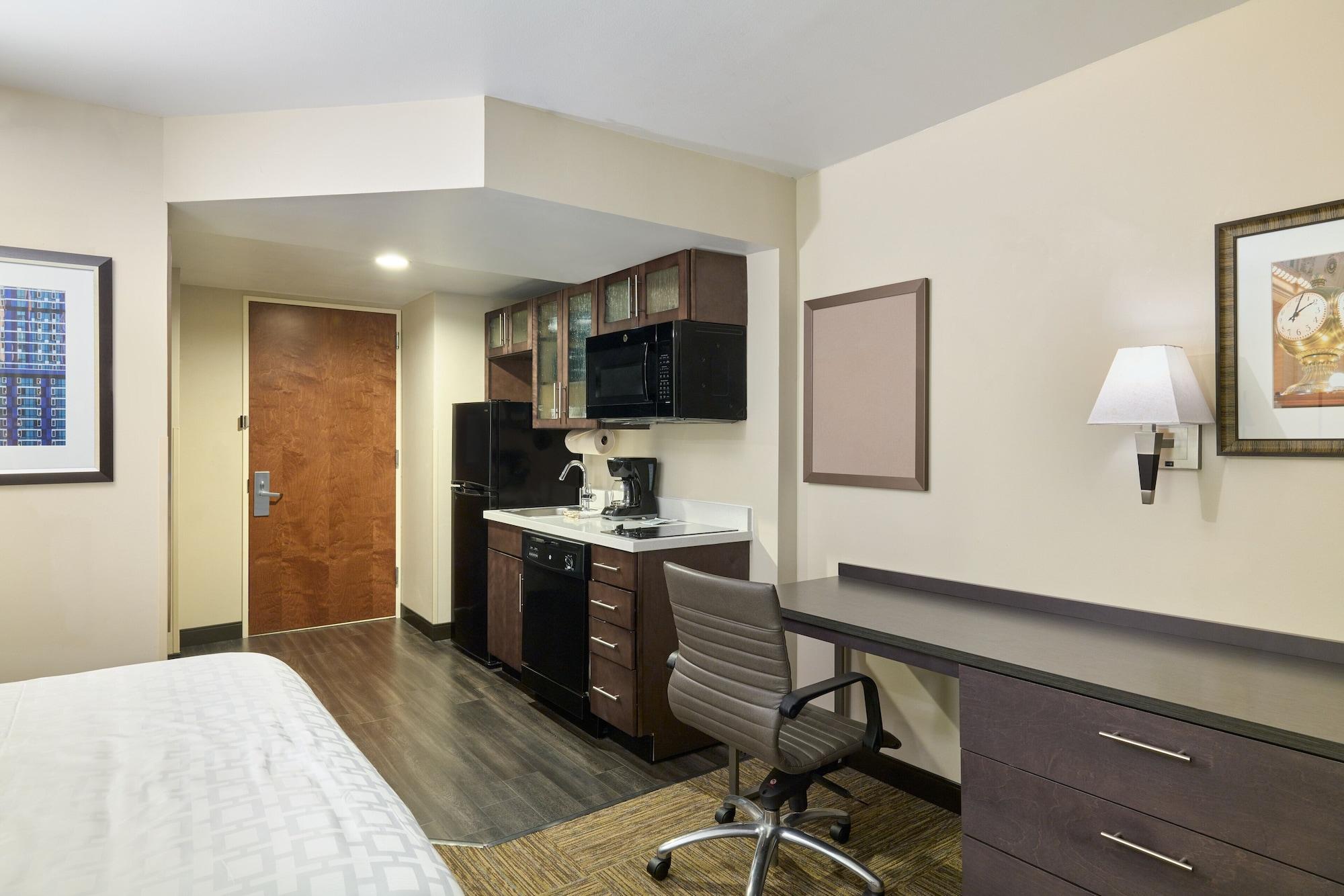 Candlewood Suites Nyc -Times Square By Ihg New York Bagian luar foto