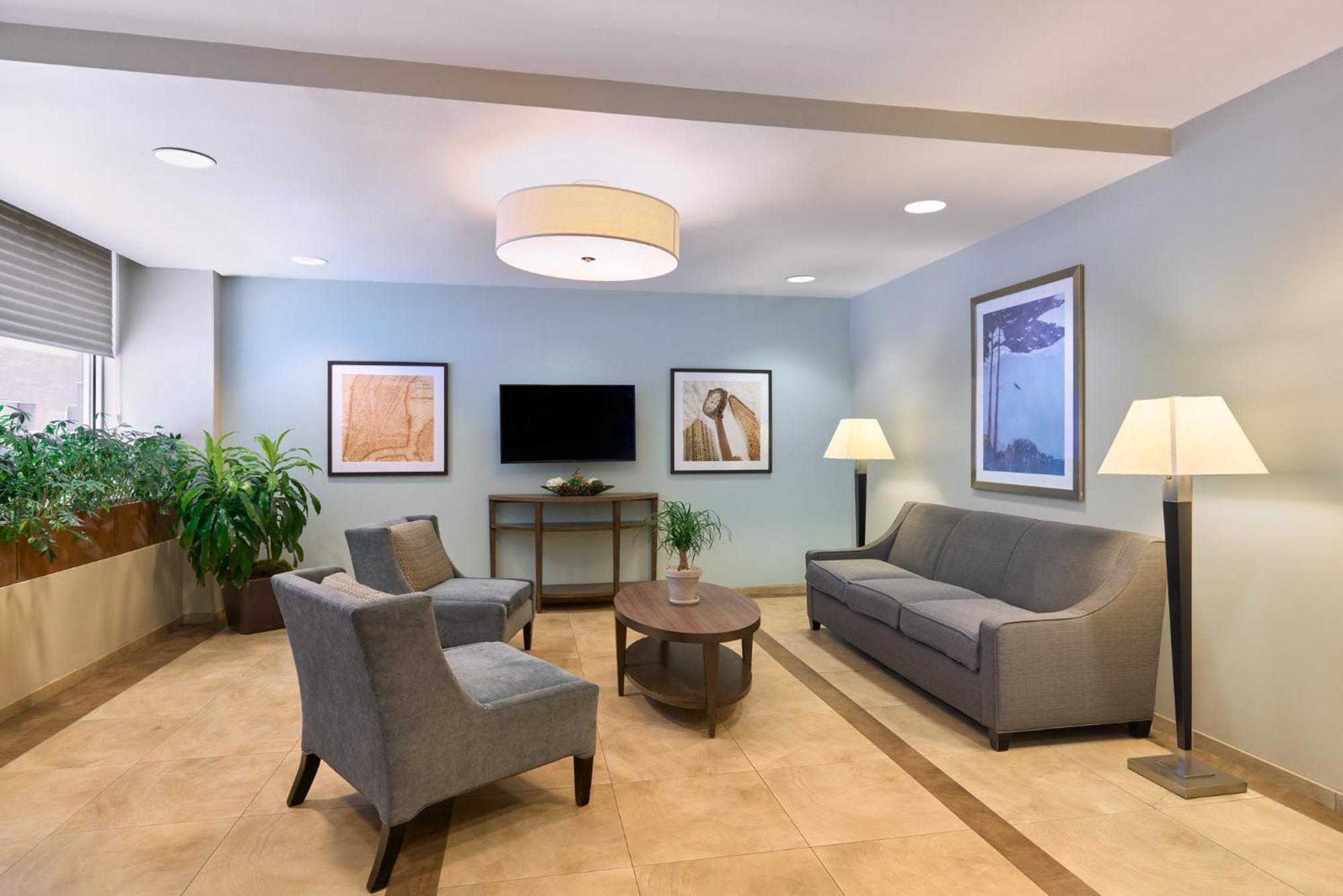 Candlewood Suites Nyc -Times Square By Ihg New York Bagian luar foto