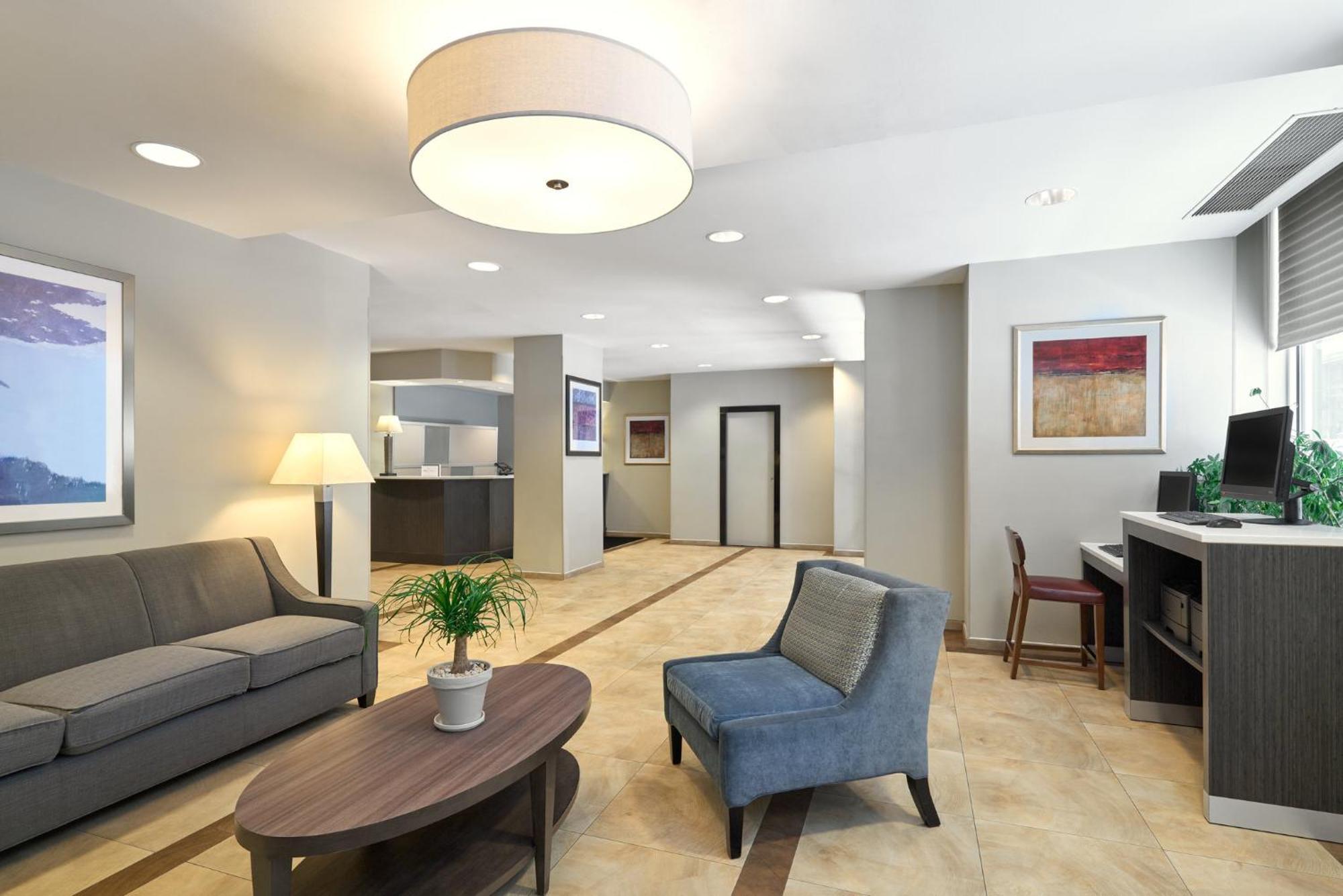 Candlewood Suites Nyc -Times Square By Ihg New York Bagian luar foto