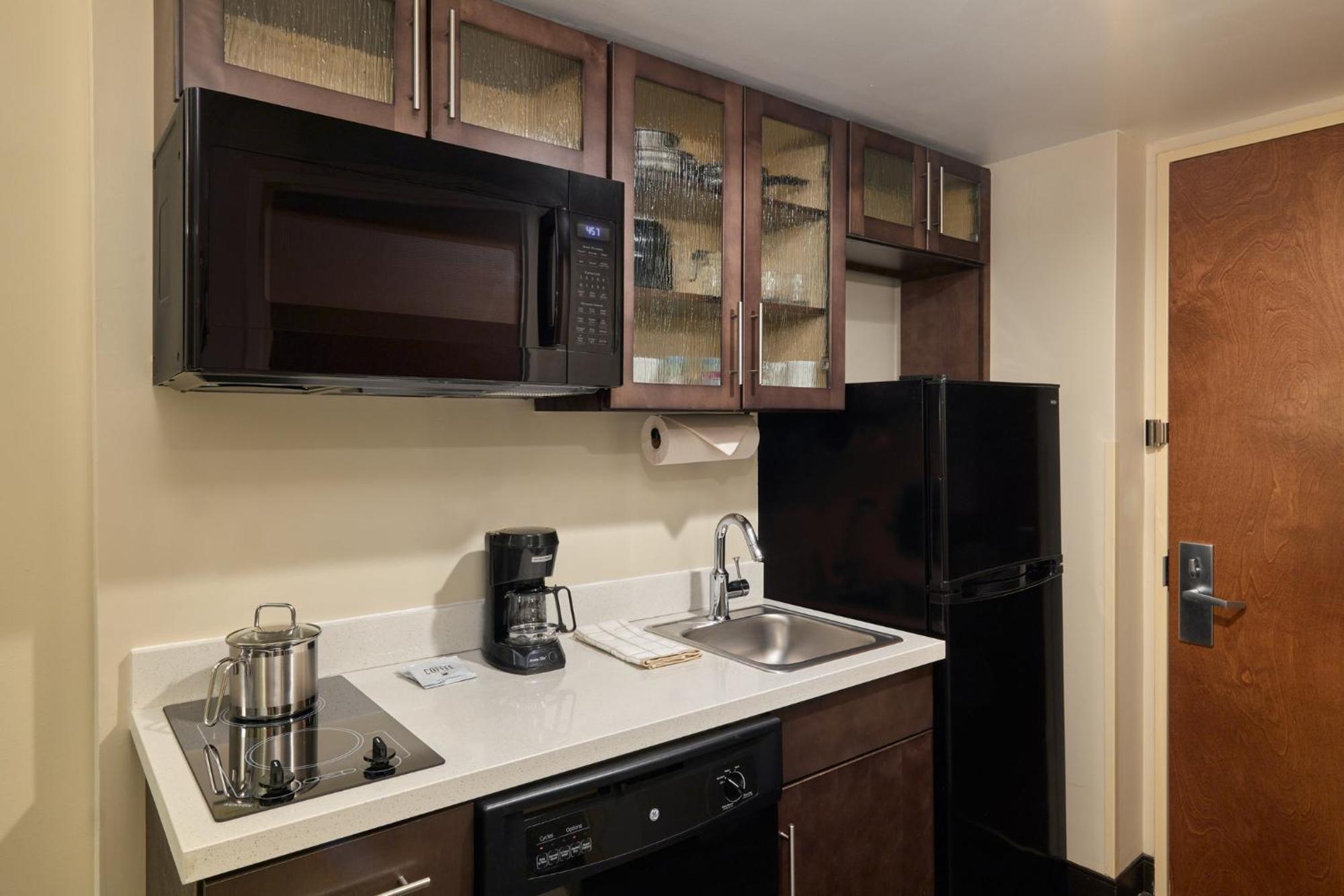 Candlewood Suites Nyc -Times Square By Ihg New York Bagian luar foto