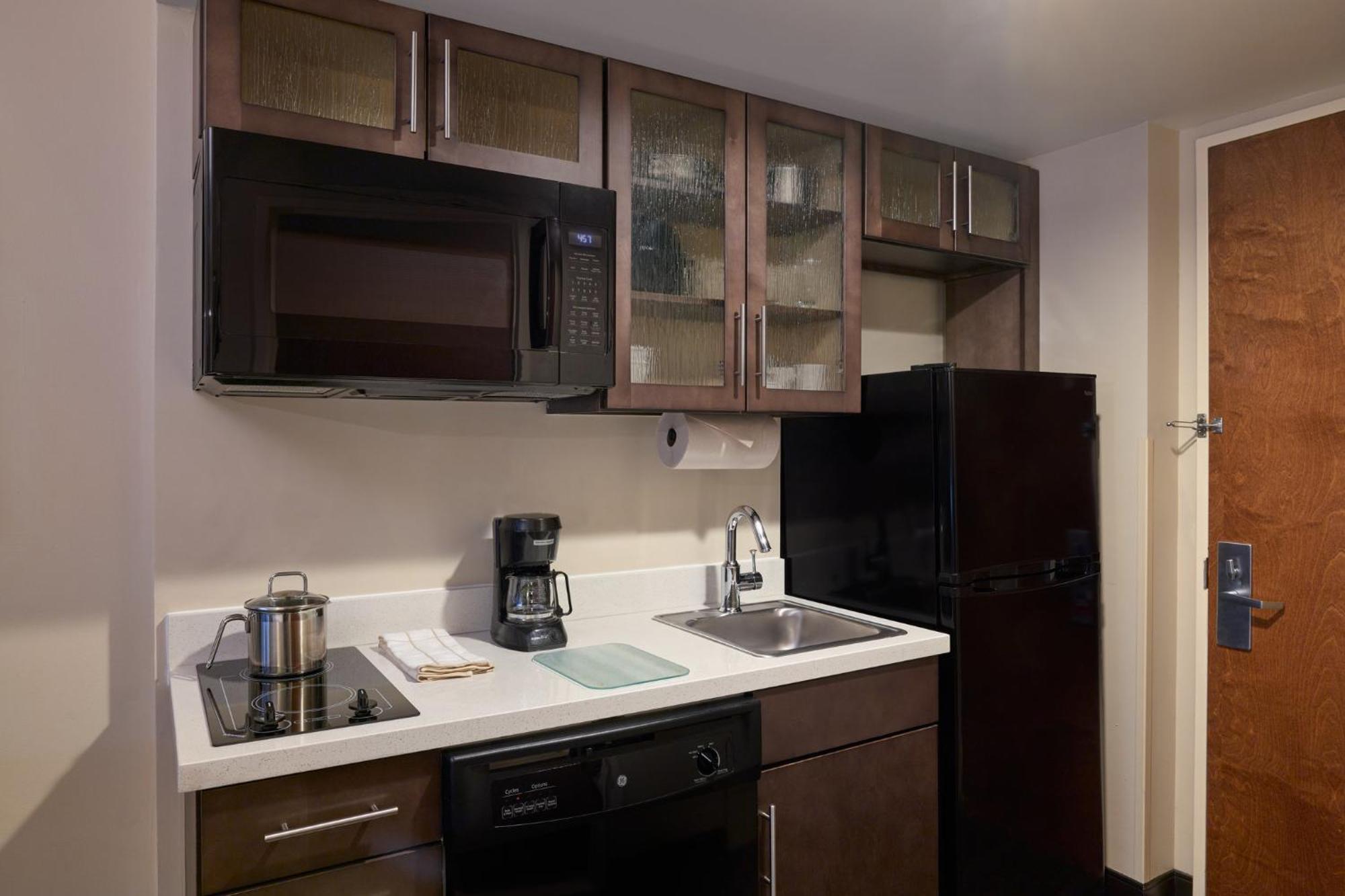 Candlewood Suites Nyc -Times Square By Ihg New York Bagian luar foto
